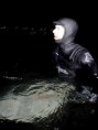 Americano surfa durante 26 horas para entrar no Livro dos Recordes Bill Laity, de 37 anos, pegou 147 ondas durante a maratona em Huntington Beach, na Califórnia. À noite, teve alucinações, com medo de tubarões